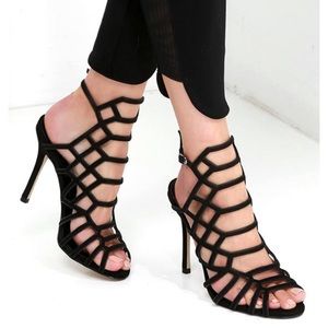 Steve Madden caged black heel